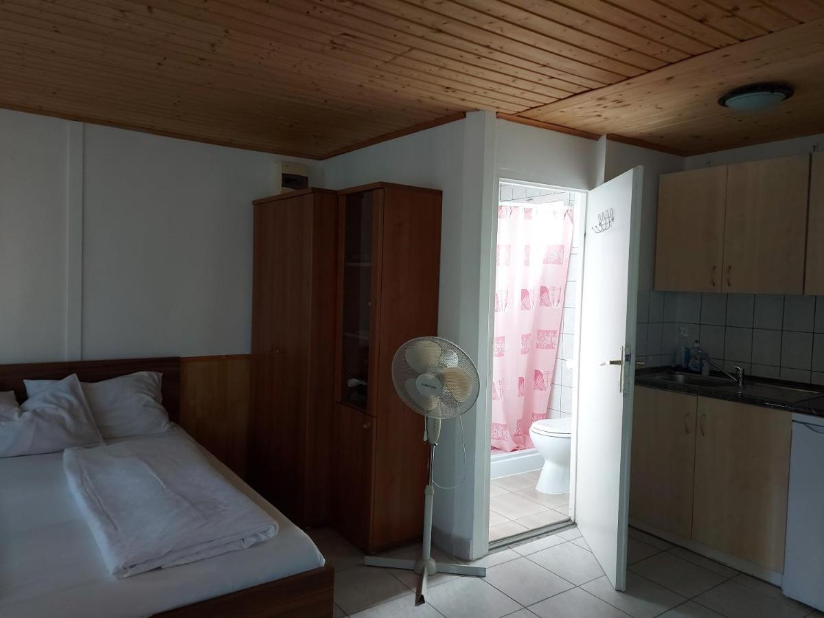 Tulipan Bungalow Camping Resort Gyenesdias Luaran gambar
