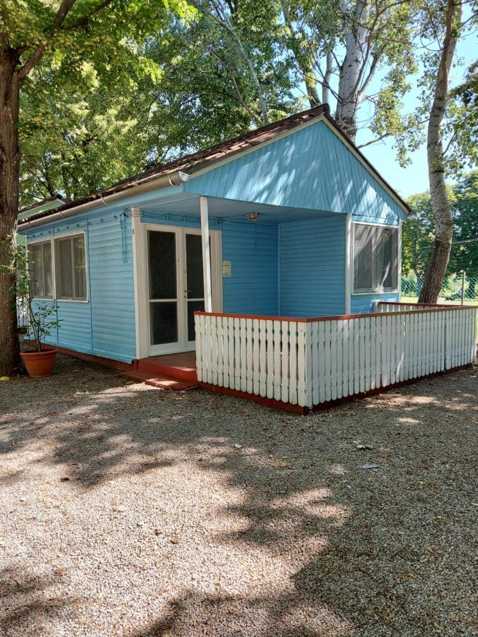 Tulipan Bungalow Camping Resort Gyenesdias Luaran gambar